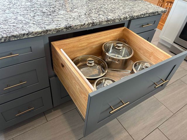 90 Tarbell Street, Manchester, NH 03104