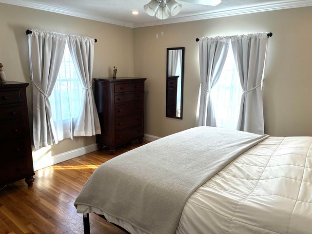 90 Tarbell Street, Manchester, NH 03104