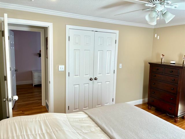 90 Tarbell Street, Manchester, NH 03104