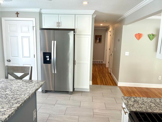 90 Tarbell Street, Manchester, NH 03104