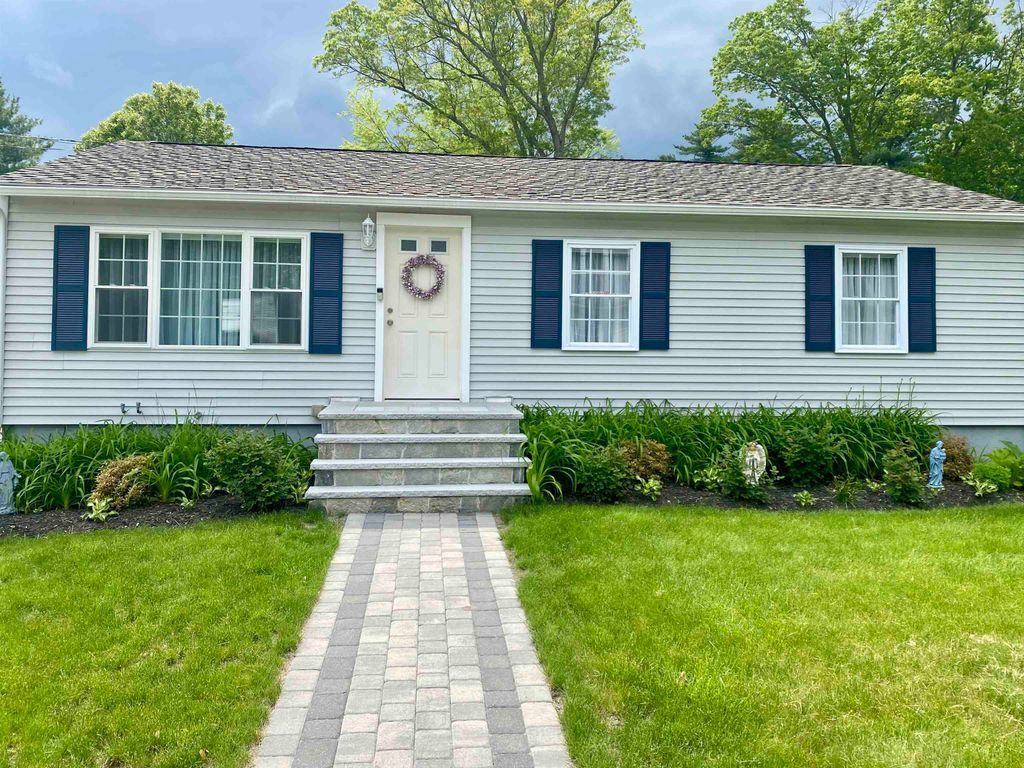 90 Tarbell Street, Manchester, NH 03104