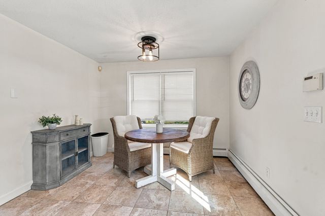 739 County St, New Bedford, MA 02740