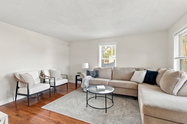 739 County St, New Bedford, MA 02740