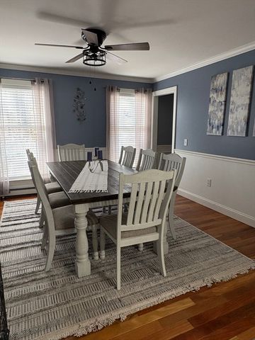 683 Nw Main St, Douglas, MA 01516