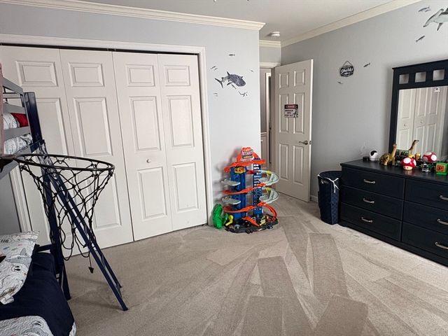 683 Nw Main St, Douglas, MA 01516
