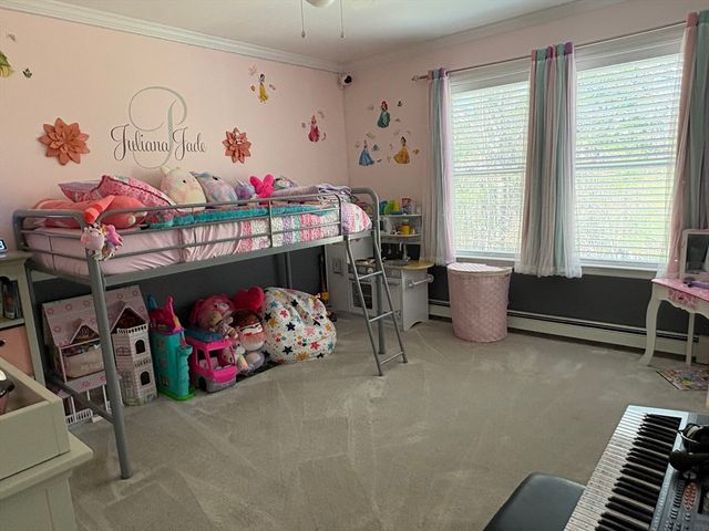 683 Nw Main St, Douglas, MA 01516