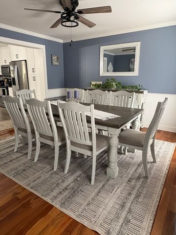 683 Nw Main St, Douglas, MA 01516