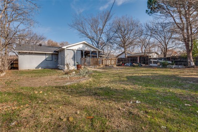222 Moore Street, Duncanville, TX 75116