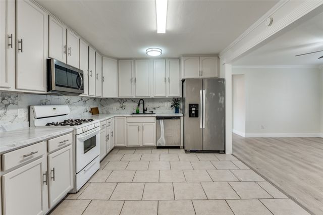 222 Moore Street, Duncanville, TX 75116