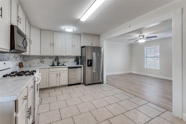 222 Moore Street, Duncanville, TX 75116