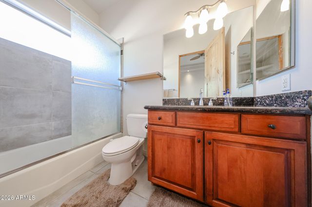 925 E Valencia Drive, Phoenix, AZ 85042
