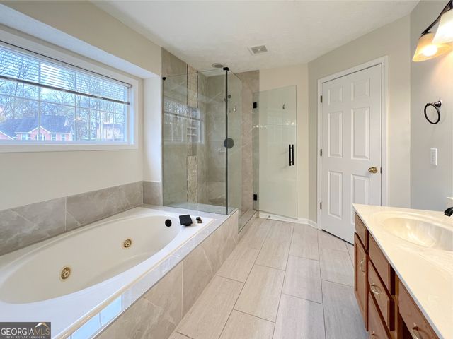 1924 Riverlanding Circle, Lawrenceville, GA 30046