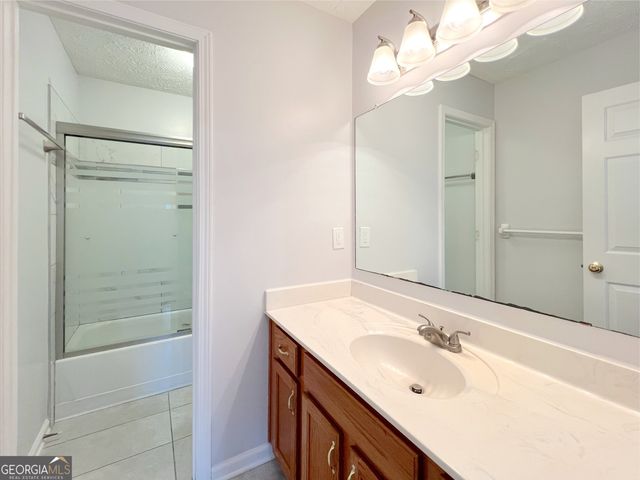 1924 Riverlanding Circle, Lawrenceville, GA 30046