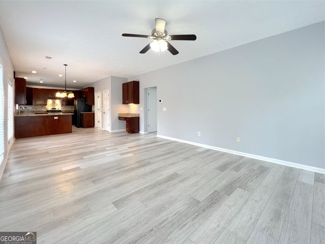 1924 Riverlanding Circle, Lawrenceville, GA 30046