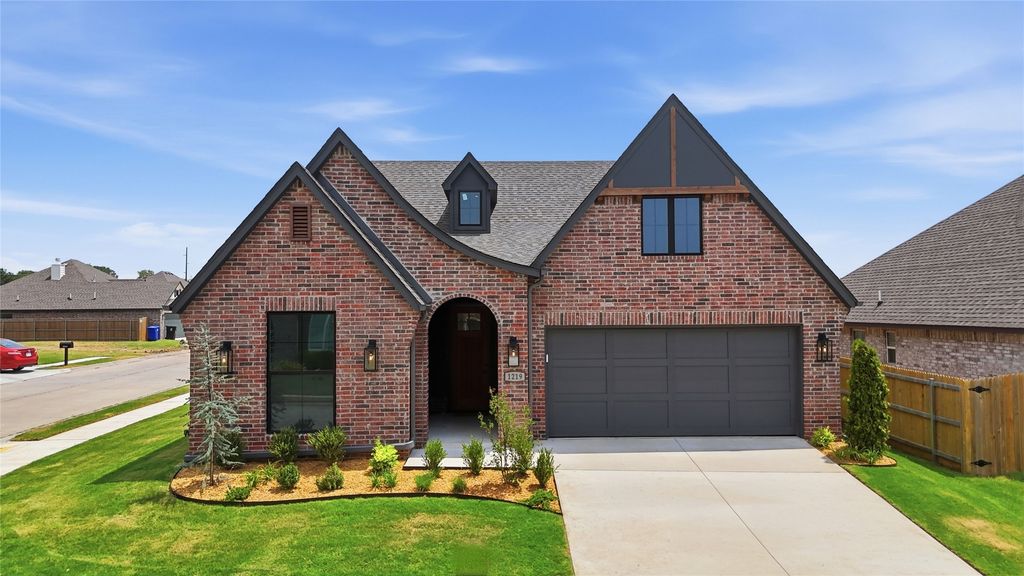 1219 N Elder Avenue, Broken Arrow, OK 74012