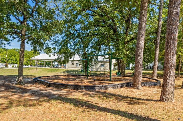 11382 Underwood Street, Willis, TX 77318