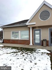 2151 LINGLESTOWN RD, Harrisburg, PA 17110