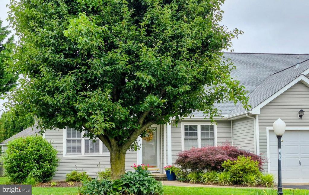 1023 E SCHUMAKER MANOR DR, Salisbury, MD 21804