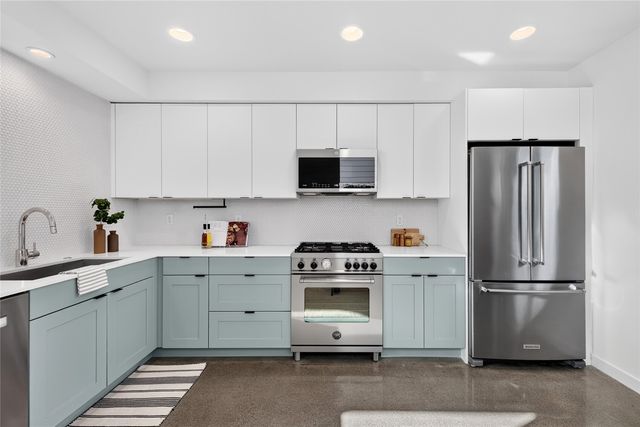 2636 A NW 58th Street, Seattle, WA 98107