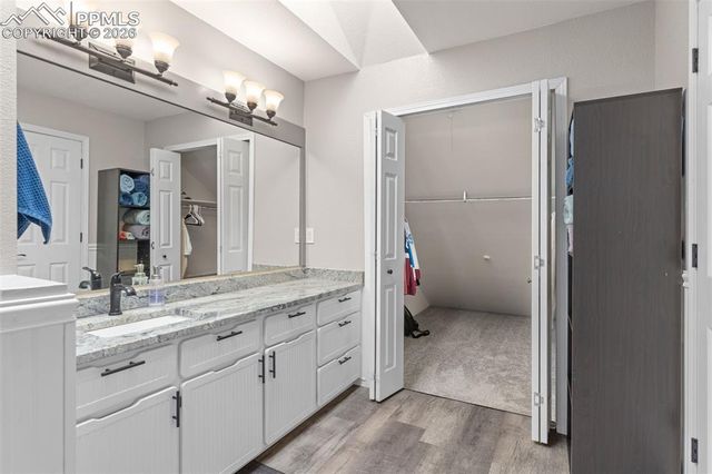 376 Pilot Knob Avenue, Manitou Springs, CO 80829