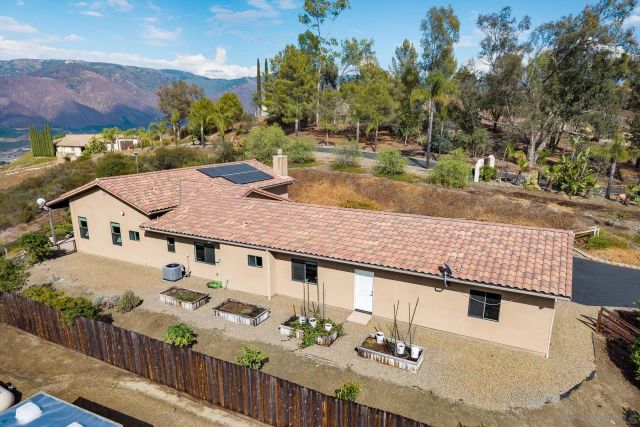14002 Pauma Vista Drive, Valley Center, CA 92082