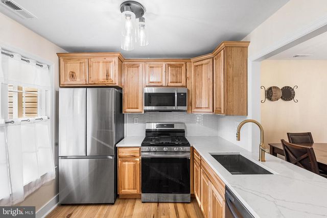 205 BOOTHBY CT, Sewell, NJ 08080