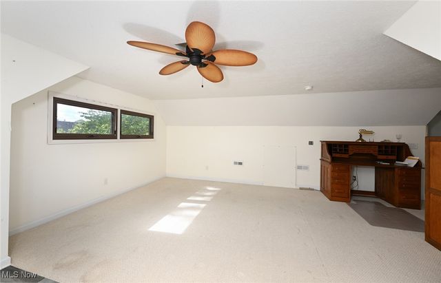 2300 Larchdale Drive, Cuyahoga Falls, OH 44221