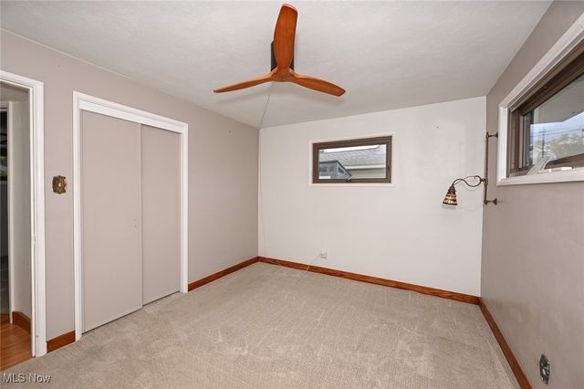 2300 Larchdale Drive, Cuyahoga Falls, OH 44221