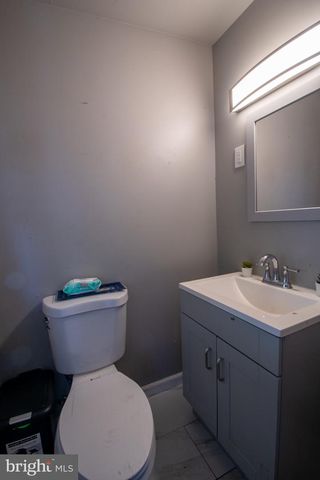 248 GRAND ST, Trenton, NJ 08611