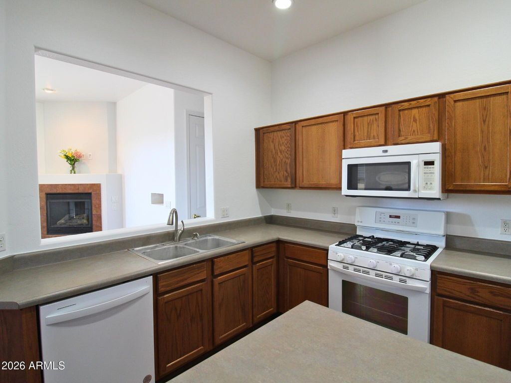 Image 11 of property listing at 621 W SADDLE CREEK Drive, Camp Verde, AZ 86322