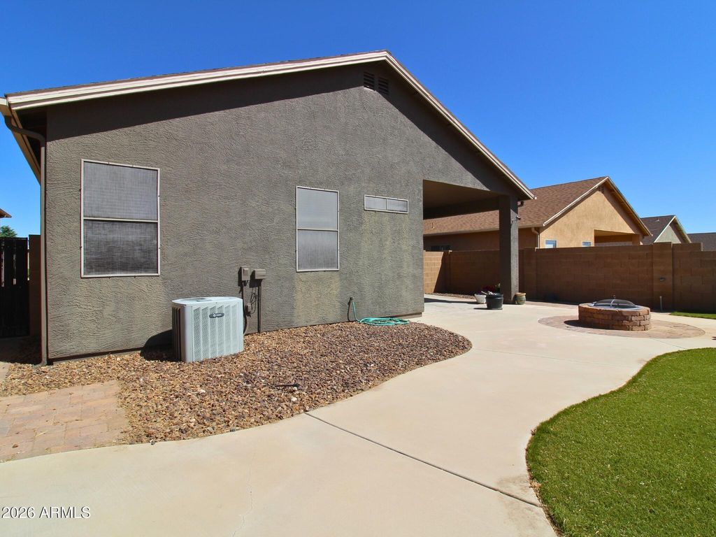 Image 30 of property listing at 621 W SADDLE CREEK Drive, Camp Verde, AZ 86322
