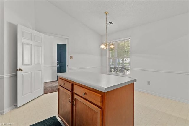 3952 Cobblestone Bend Drive, High Point, NC 27265