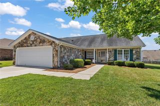 3952 Cobblestone Bend Drive, High Point, NC 27265