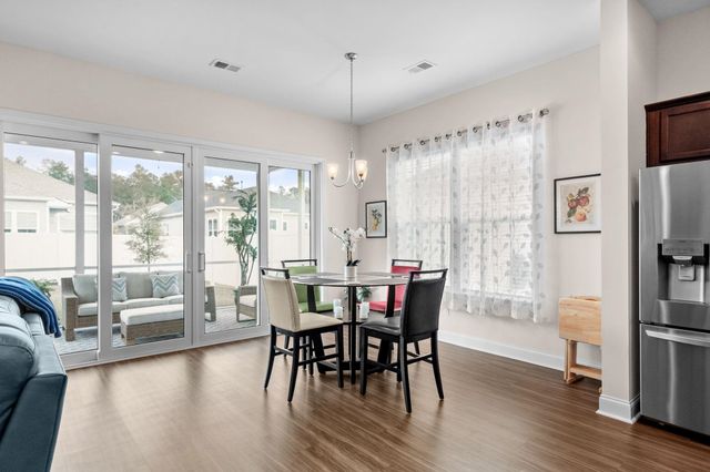 8028 Brogdon Dr, Myrtle Beach, SC 29579