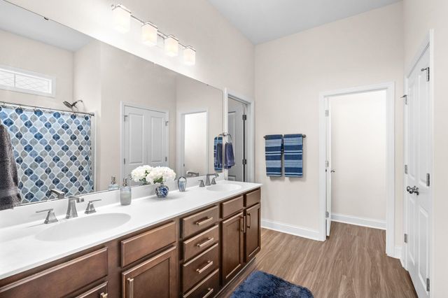 8028 Brogdon Dr, Myrtle Beach, SC 29579