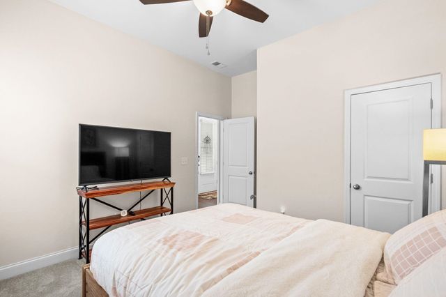 8028 Brogdon Dr, Myrtle Beach, SC 29579