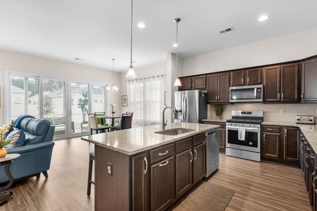 8028 Brogdon Dr, Myrtle Beach, SC 29579