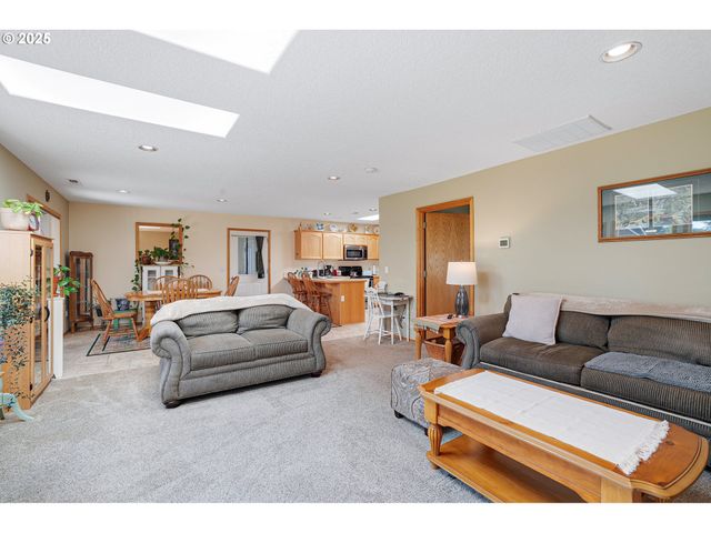 36607 Se TRACY Rd, Estacada, OR 97023