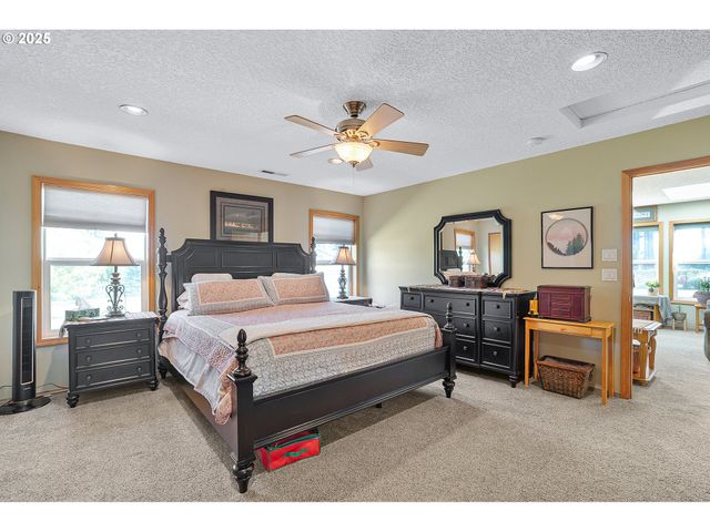 36607 Se TRACY Rd, Estacada, OR 97023