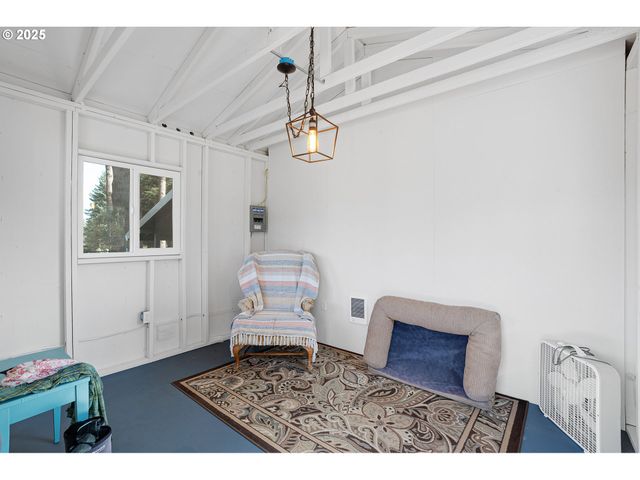 36607 Se TRACY Rd, Estacada, OR 97023