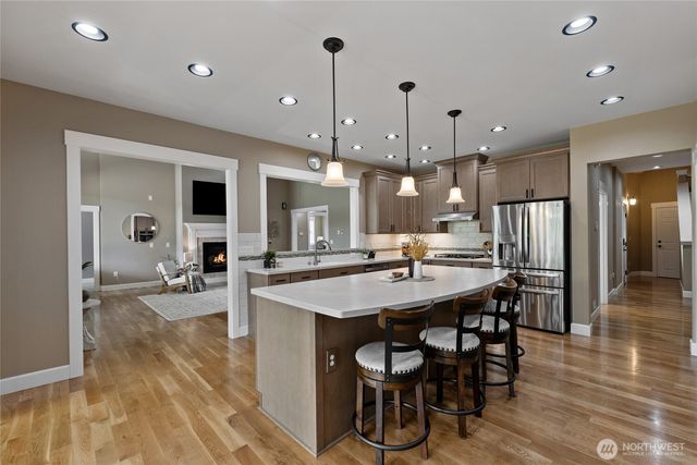 429 Cessna Court E, Eatonville, WA 98328