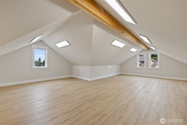 429 Cessna Court E, Eatonville, WA 98328