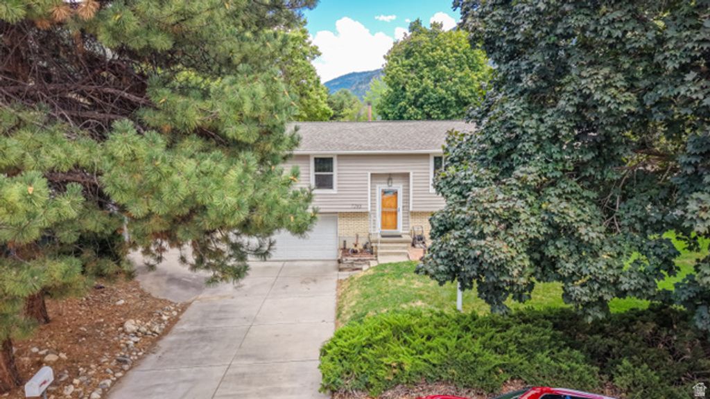 7283 S PECAN CIR, Cottonwood Heights, UT 84121 — exterior