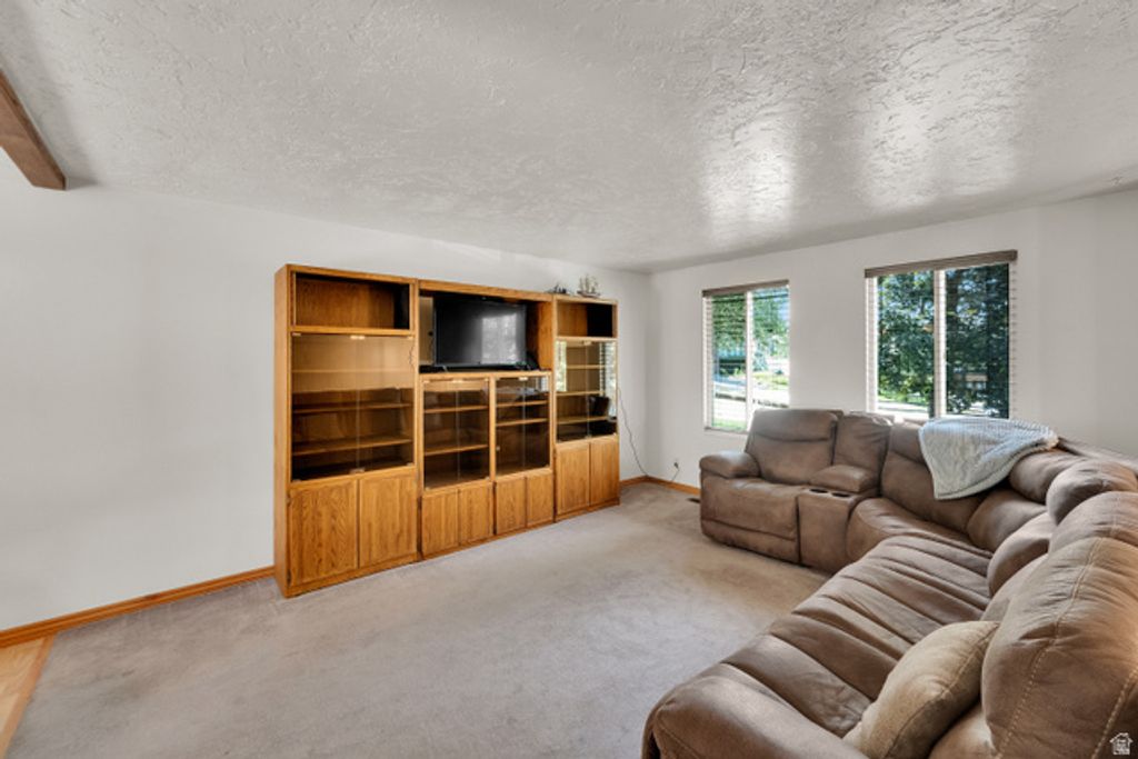 7283 S PECAN CIR, Cottonwood Heights, UT 84121 — photo 2