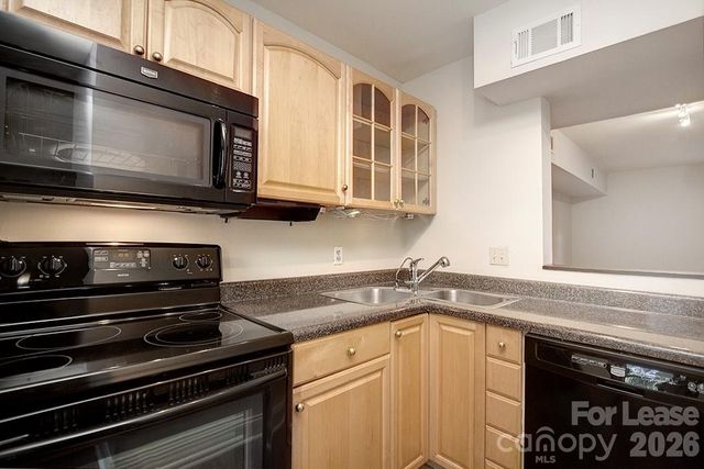 951 Hollywood Street K, Charlotte, NC 28211