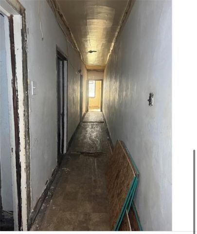 609-611 Grandview Ave, E Pittsburgh, PA 15112