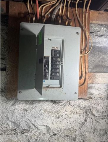 609-611 Grandview Ave, E Pittsburgh, PA 15112