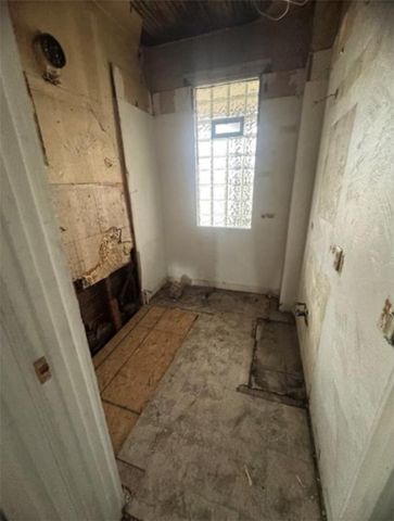 609-611 Grandview Ave, E Pittsburgh, PA 15112