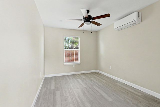 3811 W Taft Ave, Wichita, KS 67213