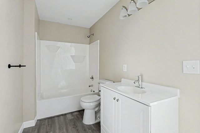3811 W Taft Ave, Wichita, KS 67213